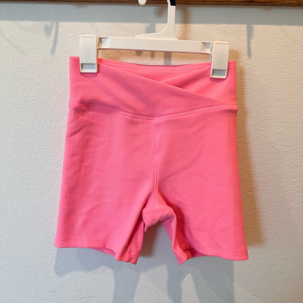 GAP Pink Athletic Bike Shorts with Crossover Waistband Girls Size XL 12